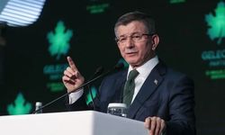 CHP'lilerden tepki alan Davutoğlu paylaşımını sildi