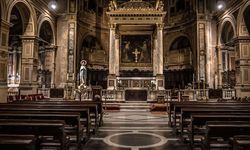 İspanya Katolik Kilisesi'ne 927 cinsel istismar şikayeti