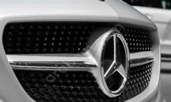 “Bazı galericiler botlar sayesinde Mercedes’in online satış sitesine çöktü” iddiası