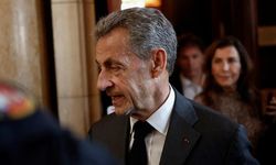 Sarkozy'nin rüşvetle yargılandığı dava kapsamında evi arandı