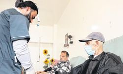 Kanser hastası Suriyelilere Türkiye'ye geçiş izni verildi
