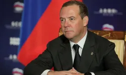 Dmitri Medvedev'den 11 Eylül çıkışı: Daha kötüsü olacak