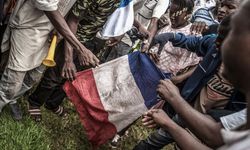 The Times: Afrika'da Fransa için güneş battı