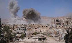 Esed rejimi İdlib ve Halep'te misket bombası kullandı