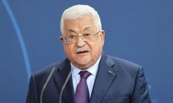 Terörist İsrail'den Mahmud Abbas'a övgü!