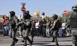 Terörist Yahudiler Mescid-i Aksa'da cuma namazı kılınmasını 9 haftadır kısıtlıyor