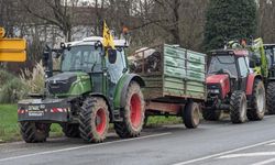 Çiftçi eylemi İtalya'ya da sıçradı: Tarım politikalarına karşı traktörleriyle yollara döküldüler