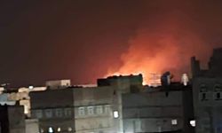 ABD-İngiltere uçakları Yemen'in başkenti Sana'yı vurdu