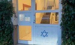 Almanya'da Yahudi öğrenci dövülerek hastanelik edildi