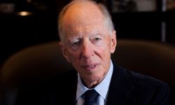 Rothschild ailesinin lideri Lord Jacob Rothschild geberdi