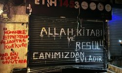 Fatih'te çarşaflı bir kadına saldıran adamın dükkanı tahrip edildi
