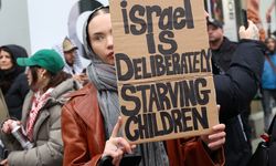 Batı'da Filistin'i destekleyenlere yönelik baskılar arttı