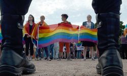 Rusya, sapkınlar topluluğu LGBT'yi terör örgütü listesine aldı