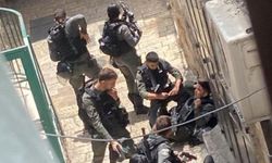 Kudüs'te bir Türk vatandaşı İsrail polisini bıçakladıktan sonra şehit edildi