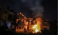 Terörist Yahudilerin Refah'a saldırısı devam ediyor