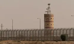 Terörist İsrail'in Mısır sınırında kapalı askeri bölge hamlesi