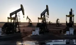 Rusya'nın petrol ve doğal gaz gelirleri geçen yıla göre %26,6 azaldı