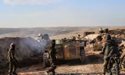 Şam yönetimine karşı Süveyda ve Rakka'da çatışmalar başladı