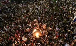 Tel Aviv'de Netanyahu hükümetine protesto