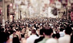 Şahsiyetsiz yetişen toplumun portresi