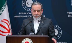 İran Dışişleri Bakanı: 'ABD ile nükleer görüşmelerin cuma günü Maskat'ta yapılması planlanıyor'