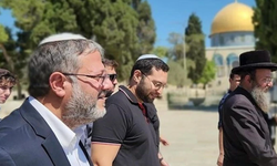 Mescid-i Aksa’da siyonist melanet!