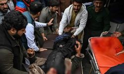 Pakistan'da camide patlama: Çok sayıda ölü var