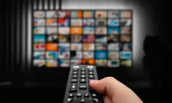 Hüdayi Vakfı'ndan ekranlardaki ahlaksız içeriklere karşı düzenleme yapılması çağrısı