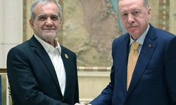 Erdoğan, Pezeşkiyan ile görüştü