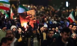 NYT: 'Rejimi devirme planı rafa kalktı'