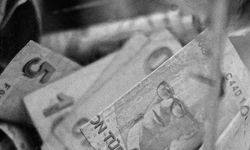 Türk Lirası’nın draması: Vatandaş kendi parasına güvenmiyor