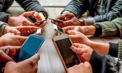 Şiddet içeren uygulamalara çocuklar için dijital önlem: Gençlere özel SIM kart uygulaması yeterli mi?