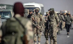 Suriye'de Esad döneminden kalan savaş suçlularına operasyon