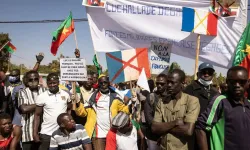 Rusya'yla yakınlaşan Burkina Faso, Fransa ile ilişkilerini kopardı