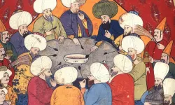 Dairenin büyüsünden köşelerin keskinliğine: Sofralarımızdan neyi kaybettik?