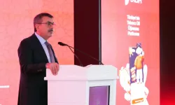 MEB'den yapay zekâ destekli yabancı dil hamlesi: "Dilim" tanıtıldı