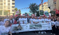 İstanbul'da 'Srebrenitsa Boşnak Soykırımı Anma Yürüyüşü' yapıldı