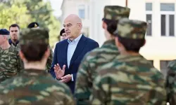 Yunanistan Türkiye sınırına askeri güç konuşlandırıyor