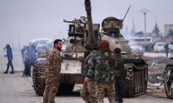Suriye ordusu Irak sınırında teyakkuza geçti