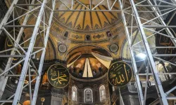 Ayasofya'nın doğu kubbesine çelik muhafaza