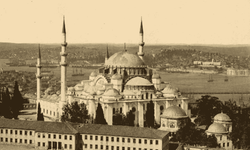“Dinî ıslahat” adı altında camilere kilise düzeni