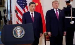 Trump ile Şi Beyaz Saray'da masaya oturdu