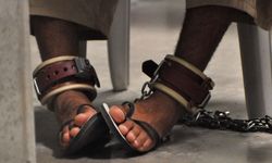 Mansoor Adayfi: Beni Guantanamo’ya gönderdiklerinde 18 yaşındaydım