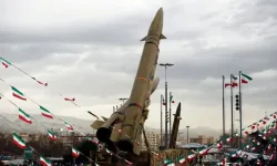 İran'dan ABD üslerine füze ve İHA'lı misilleme