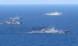 Rusya Ukrayna'ya silah taşıyan gemiyi vurdu