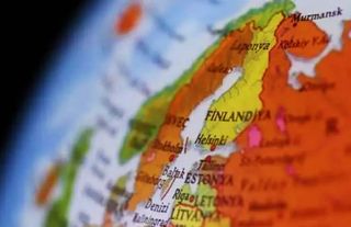 Finlandiya dokuz Rus diplomatı sınır dışı etme kararı aldı
