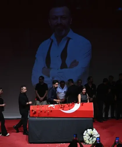 "Allah rahmet eylesin" demeye utanan müstağrip sanatçı tayfası