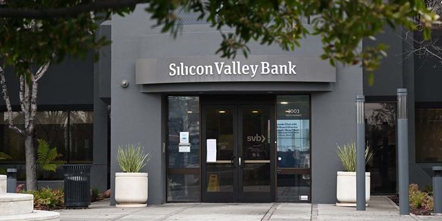 ABD'de Silikon Vadisi Bankası iflas etti