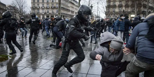 Malumun ilamı: Fransız dernek, polisin yıllardır göçmenlere şiddet uyguladığını açıkladı