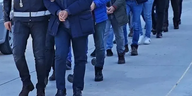 Ankara merkezli 15 ilde PKK ve FETÖ'ye operasyon